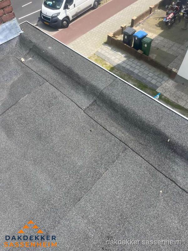 Kosten dakisolatie: plat dak met bitumen dakbedekking in Sassenheim